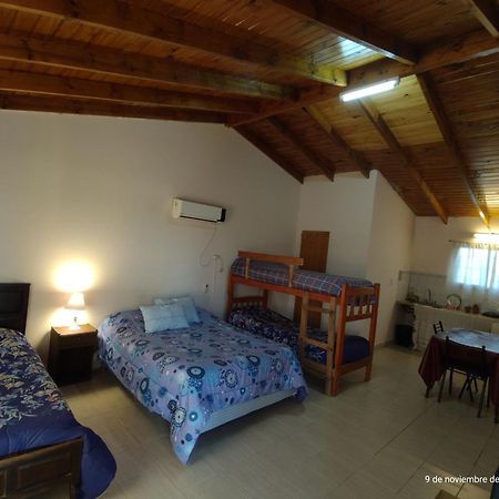 Hotel Juanita Puelches エクステリア 写真
