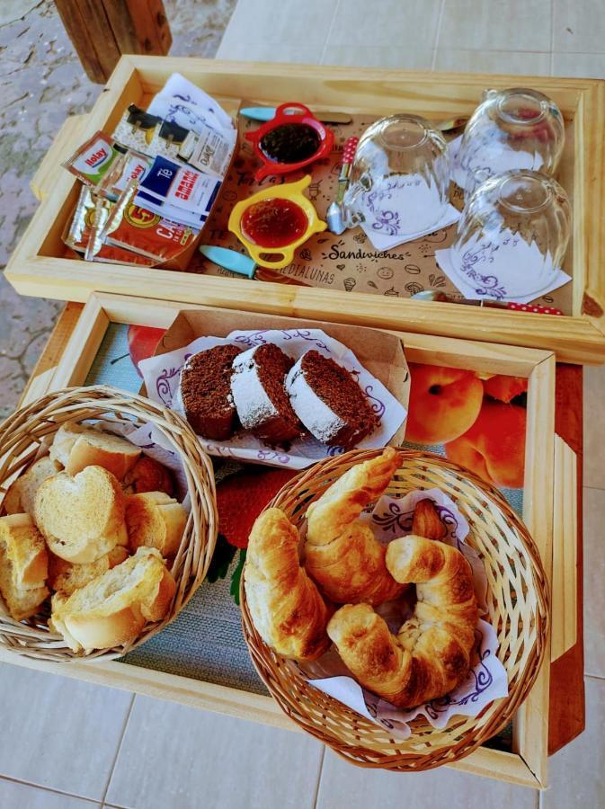 Hotel Juanita Puelches エクステリア 写真