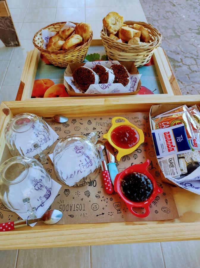 Hotel Juanita Puelches エクステリア 写真