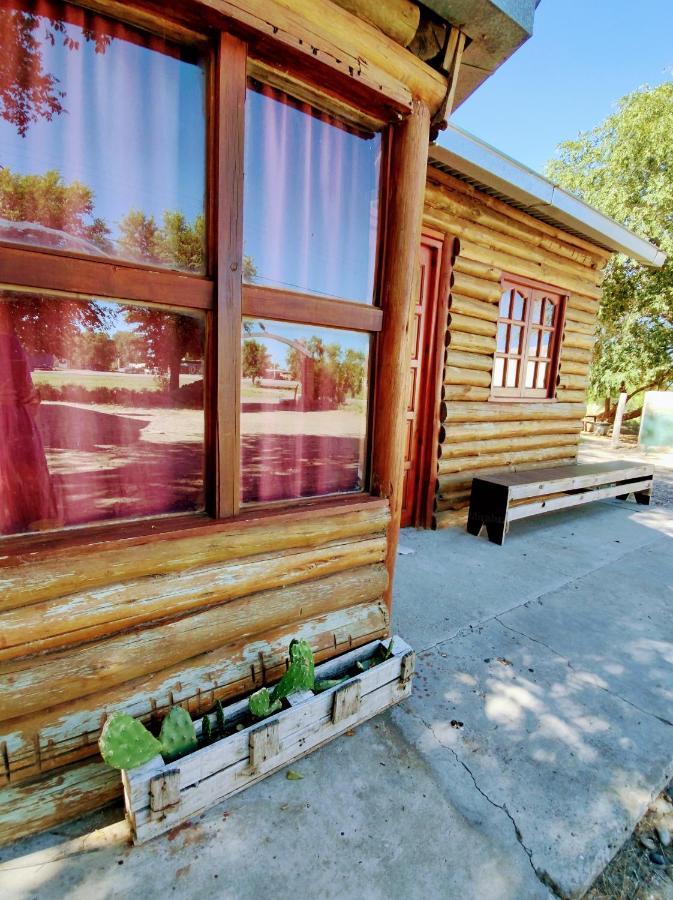 Hotel Juanita Puelches エクステリア 写真