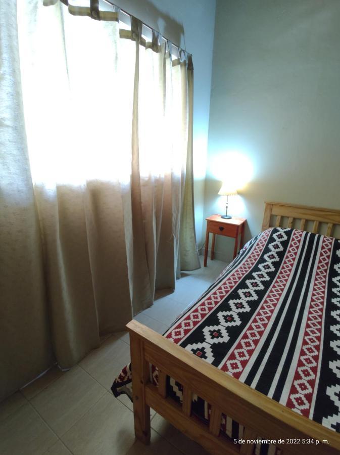 Hotel Juanita Puelches エクステリア 写真