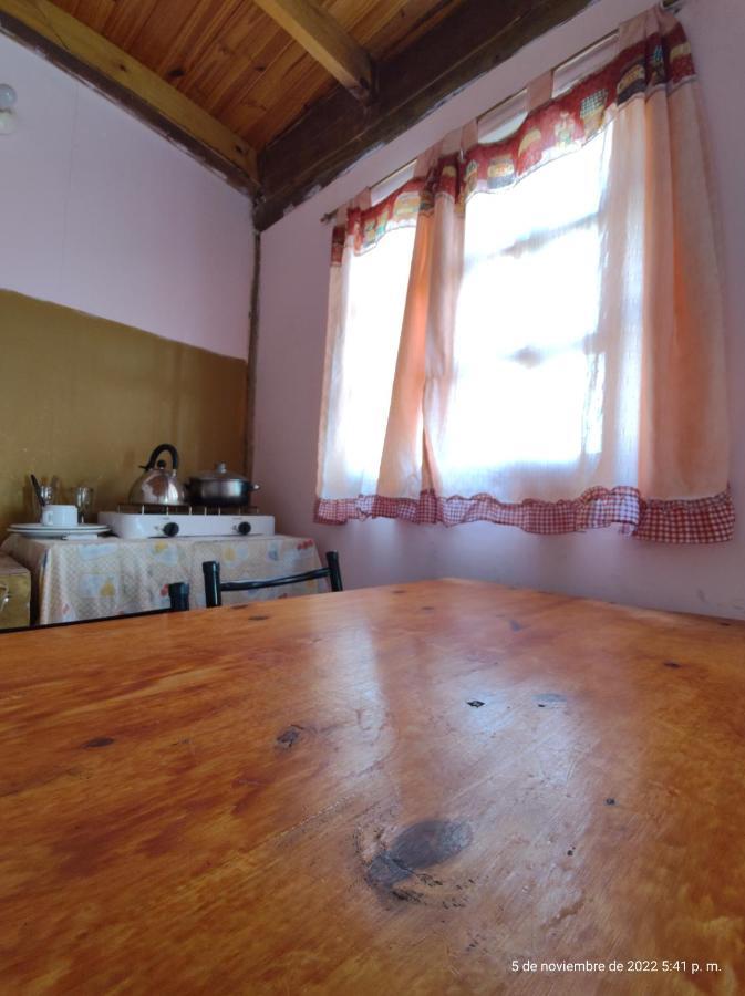 Hotel Juanita Puelches エクステリア 写真