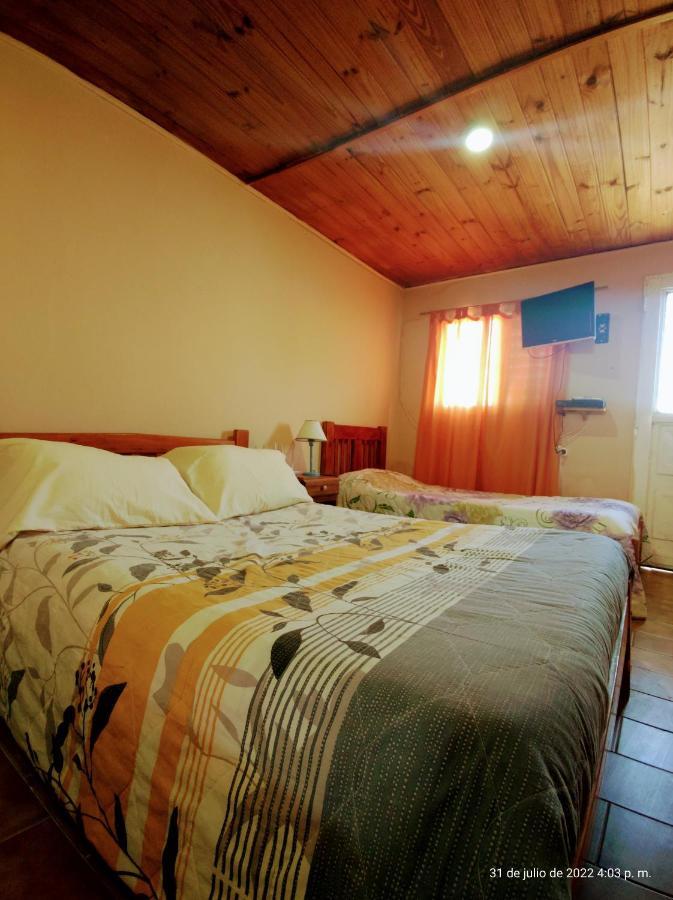 Hotel Juanita Puelches エクステリア 写真