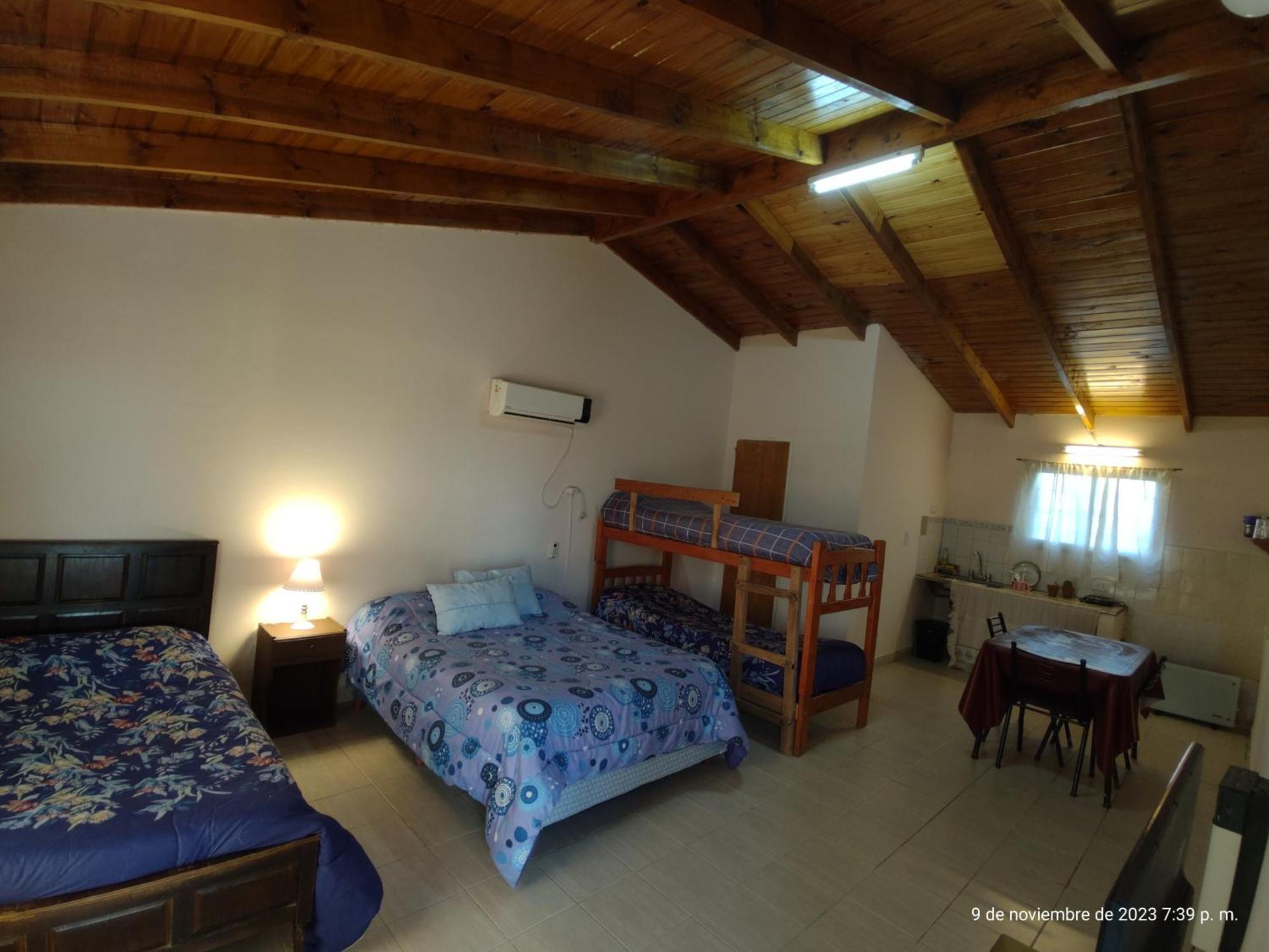 Hotel Juanita Puelches エクステリア 写真